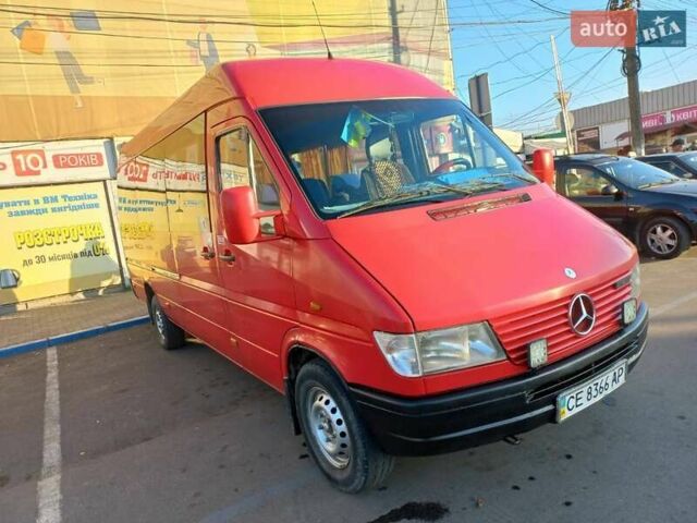 Красный Мерседес Sprinter, объемом двигателя 2.9 л и пробегом 90 тыс. км за 9000 $, фото 1 на Automoto.ua