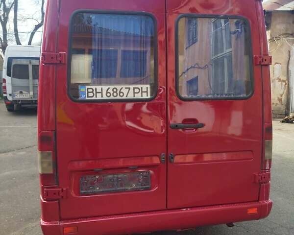 Красный Мерседес Sprinter, объемом двигателя 2.9 л и пробегом 400 тыс. км за 8500 $, фото 6 на Automoto.ua