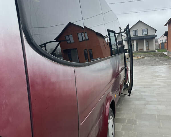 Красный Мерседес Sprinter, объемом двигателя 2.9 л и пробегом 700 тыс. км за 19500 $, фото 5 на Automoto.ua