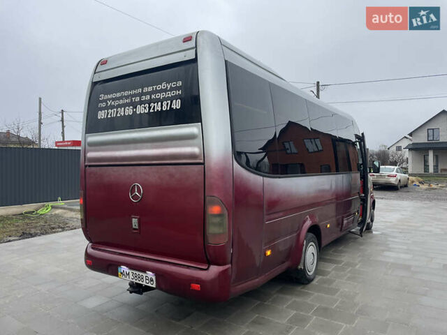 Красный Мерседес Sprinter, объемом двигателя 2.9 л и пробегом 700 тыс. км за 19500 $, фото 4 на Automoto.ua