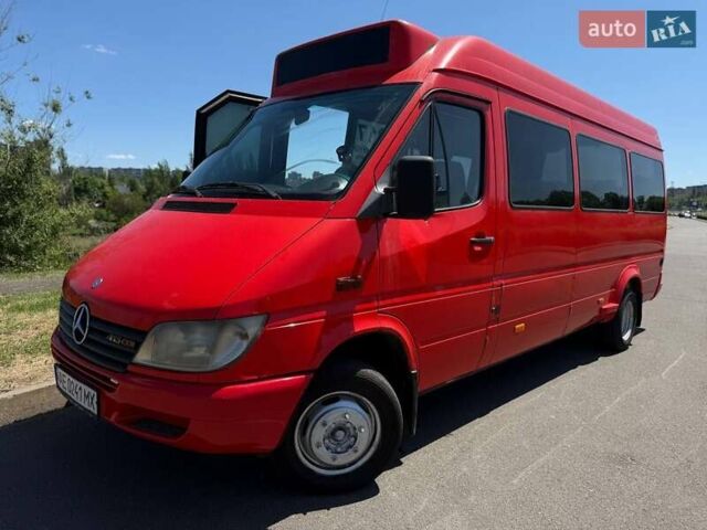 Червоний Мерседес Sprinter, об'ємом двигуна 2.2 л та пробігом 716 тис. км за 8000 $, фото 4 на Automoto.ua