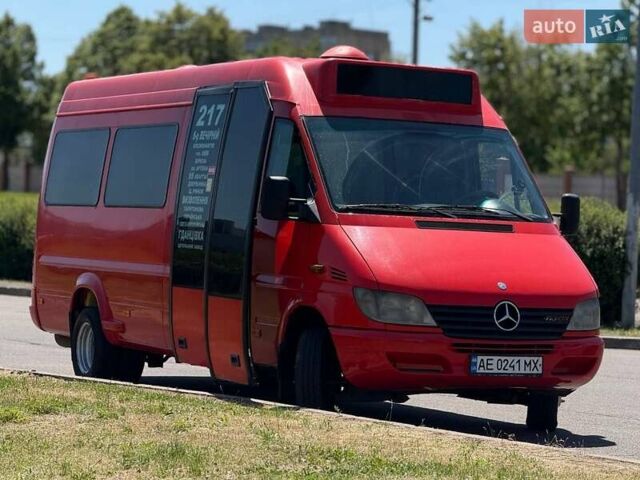 Червоний Мерседес Sprinter, об'ємом двигуна 2.2 л та пробігом 716 тис. км за 8000 $, фото 6 на Automoto.ua