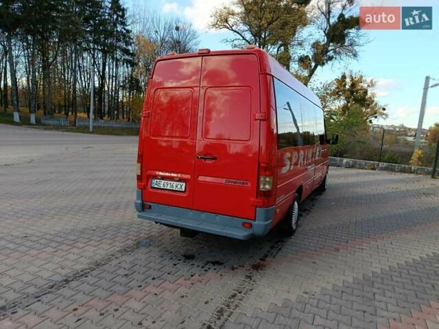 Червоний Мерседес Sprinter, об'ємом двигуна 2.7 л та пробігом 530 тис. км за 9700 $, фото 12 на Automoto.ua