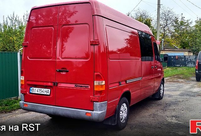Красный Мерседес Sprinter, объемом двигателя 2.1 л и пробегом 620 тыс. км за 7700 $, фото 3 на Automoto.ua