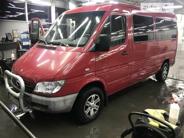 Червоний Мерседес Sprinter, об'ємом двигуна 2.15 л та пробігом 400 тис. км за 7900 $, фото 18 на Automoto.ua