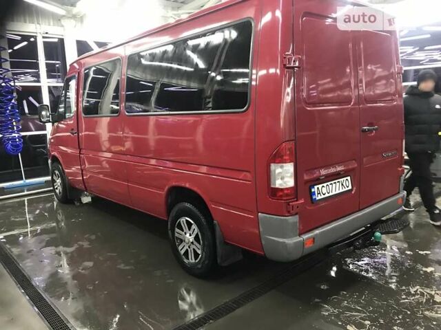 Червоний Мерседес Sprinter, об'ємом двигуна 2.15 л та пробігом 400 тис. км за 7900 $, фото 1 на Automoto.ua