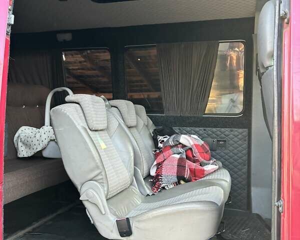 Красный Мерседес Sprinter, объемом двигателя 2.15 л и пробегом 1 тыс. км за 9000 $, фото 17 на Automoto.ua