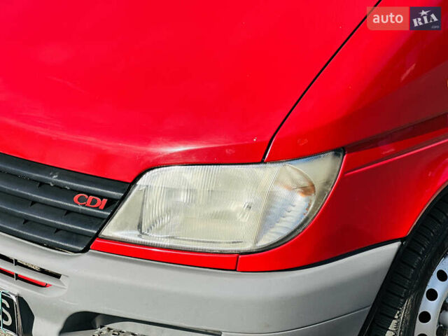 Красный Мерседес Sprinter, объемом двигателя 2.2 л и пробегом 332 тыс. км за 9999 $, фото 3 на Automoto.ua