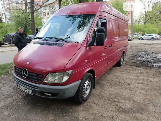 Красный Мерседес Sprinter, объемом двигателя 0 л и пробегом 533 тыс. км за 7500 $, фото 14 на Automoto.ua