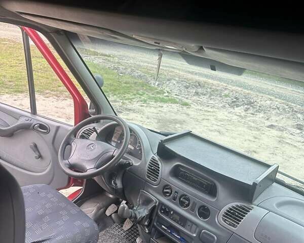 Красный Мерседес Sprinter, объемом двигателя 2.2 л и пробегом 562 тыс. км за 10500 $, фото 10 на Automoto.ua