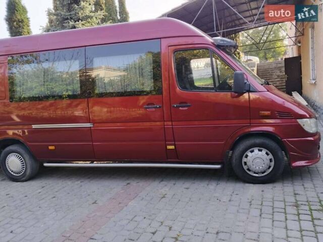 Червоний Мерседес Sprinter, об'ємом двигуна 2.15 л та пробігом 650 тис. км за 9500 $, фото 4 на Automoto.ua
