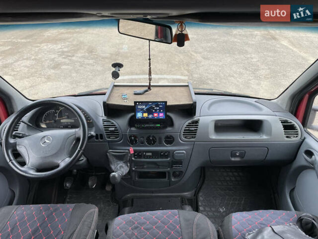 Червоний Мерседес Sprinter, об'ємом двигуна 2.69 л та пробігом 213 тис. км за 9300 $, фото 10 на Automoto.ua
