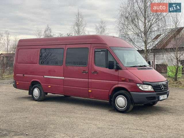 Червоний Мерседес Sprinter, об'ємом двигуна 2.69 л та пробігом 213 тис. км за 9300 $, фото 5 на Automoto.ua