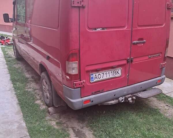 Красный Мерседес Sprinter, объемом двигателя 2.2 л и пробегом 5 тыс. км за 8500 $, фото 9 на Automoto.ua