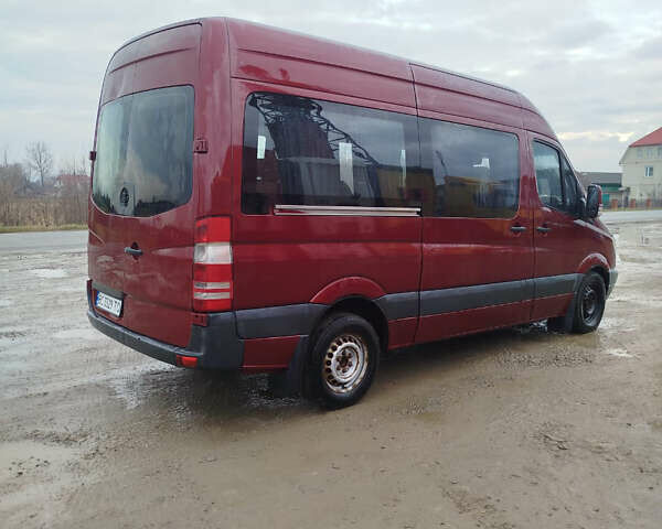 Красный Мерседес Sprinter, объемом двигателя 0 л и пробегом 371 тыс. км за 10500 $, фото 9 на Automoto.ua