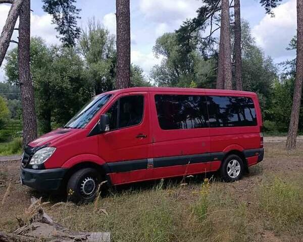 Красный Мерседес Sprinter, объемом двигателя 2.15 л и пробегом 100 тыс. км за 10000 $, фото 7 на Automoto.ua