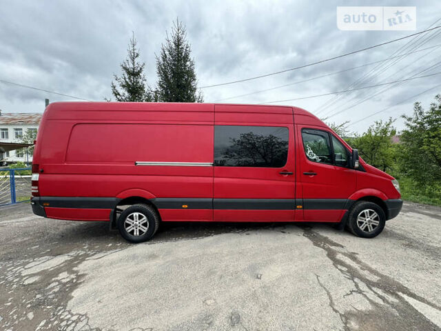 Червоний Мерседес Sprinter, об'ємом двигуна 2.15 л та пробігом 500 тис. км за 12999 $, фото 8 на Automoto.ua