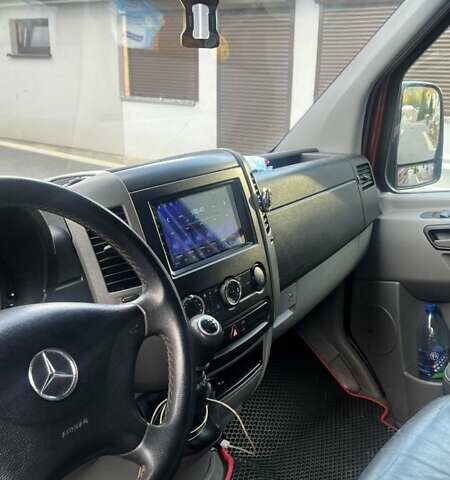 Красный Мерседес Sprinter, объемом двигателя 2.99 л и пробегом 1 тыс. км за 15500 $, фото 12 на Automoto.ua
