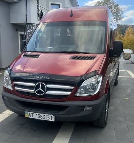 Красный Мерседес Sprinter, объемом двигателя 2.99 л и пробегом 1 тыс. км за 15500 $, фото 6 на Automoto.ua