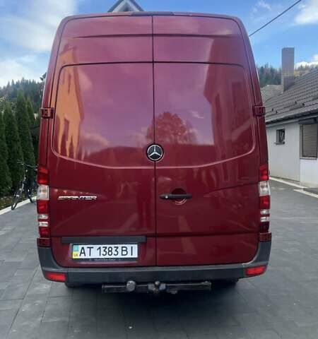 Красный Мерседес Sprinter, объемом двигателя 2.99 л и пробегом 1 тыс. км за 15500 $, фото 9 на Automoto.ua
