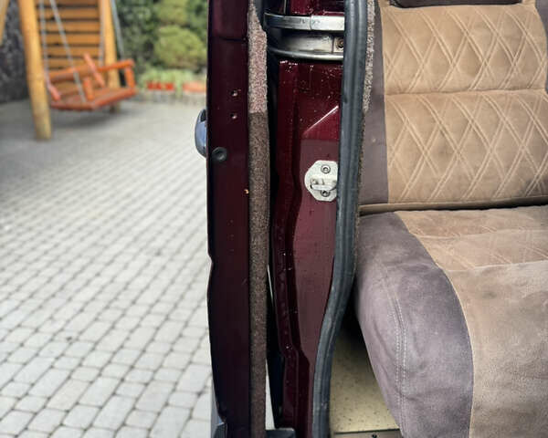Красный Мерседес Sprinter, объемом двигателя 2.15 л и пробегом 500 тыс. км за 14999 $, фото 27 на Automoto.ua