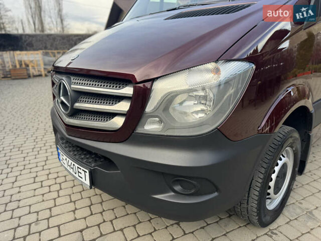 Красный Мерседес Sprinter, объемом двигателя 2.15 л и пробегом 500 тыс. км за 14999 $, фото 6 на Automoto.ua