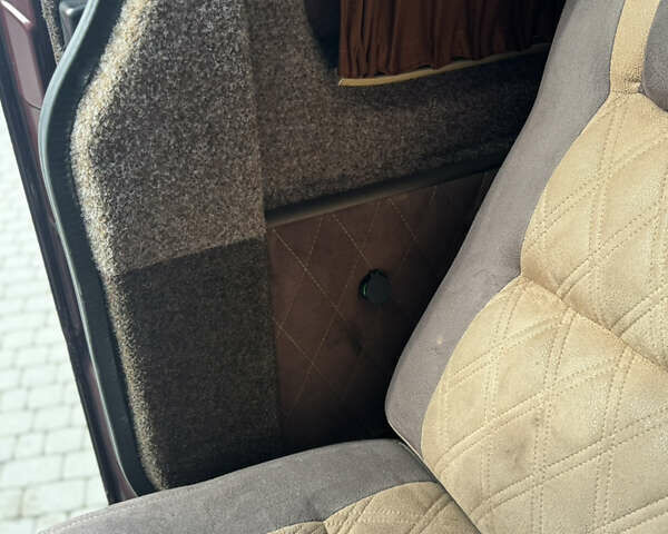 Красный Мерседес Sprinter, объемом двигателя 2.15 л и пробегом 500 тыс. км за 14999 $, фото 61 на Automoto.ua