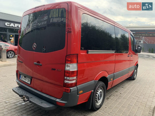 Красный Мерседес Sprinter, объемом двигателя 3 л и пробегом 450 тыс. км за 20500 $, фото 2 на Automoto.ua