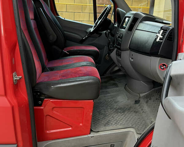 Червоний Мерседес Sprinter, об'ємом двигуна 2.2 л та пробігом 500 тис. км за 23000 $, фото 20 на Automoto.ua