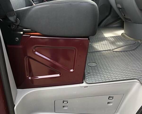Красный Мерседес Sprinter, объемом двигателя 2.1 л и пробегом 83 тыс. км за 31000 $, фото 8 на Automoto.ua