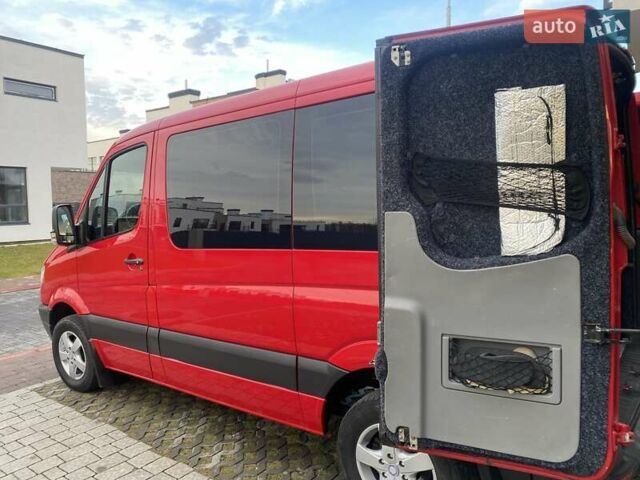 Красный Мерседес Sprinter, объемом двигателя 2.14 л и пробегом 315 тыс. км за 14999 $, фото 13 на Automoto.ua