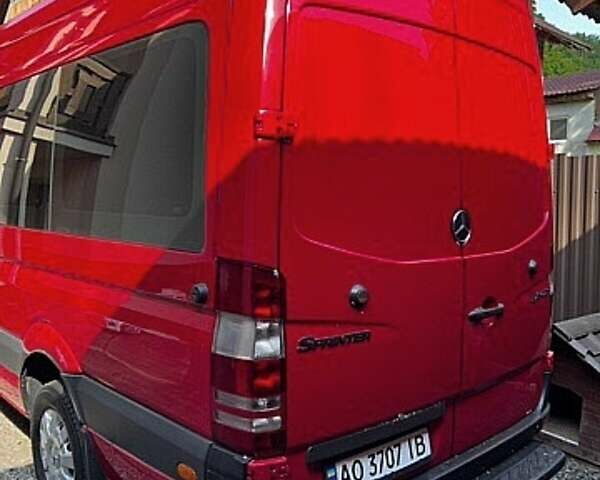 Червоний Мерседес Sprinter, об'ємом двигуна 2.1 л та пробігом 160 тис. км за 18000 $, фото 6 на Automoto.ua