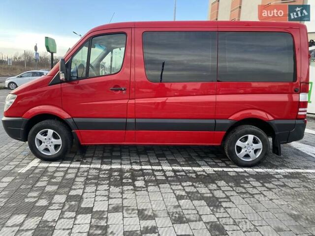 Красный Мерседес Sprinter, объемом двигателя 2.14 л и пробегом 315 тыс. км за 14999 $, фото 7 на Automoto.ua