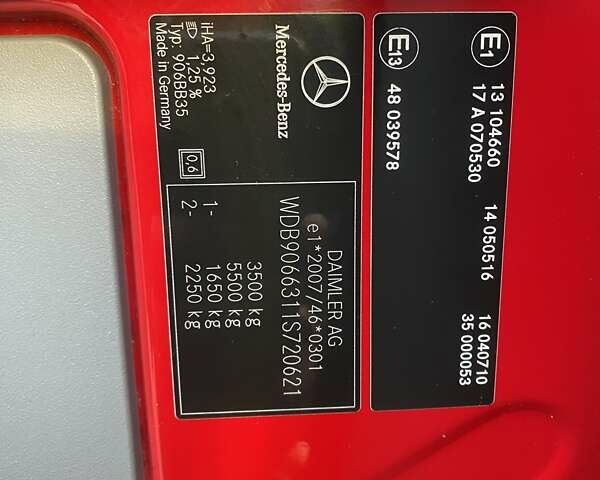Красный Мерседес Sprinter, объемом двигателя 2.14 л и пробегом 315 тыс. км за 14999 $, фото 17 на Automoto.ua