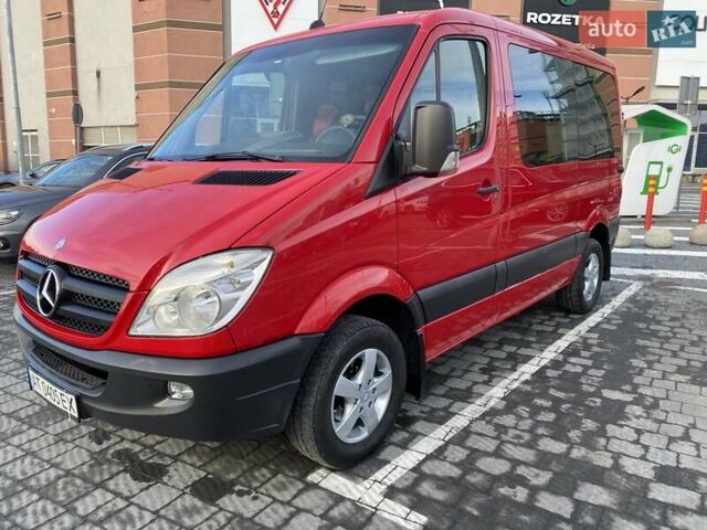 Красный Мерседес Sprinter, объемом двигателя 2.14 л и пробегом 315 тыс. км за 14999 $, фото 10 на Automoto.ua
