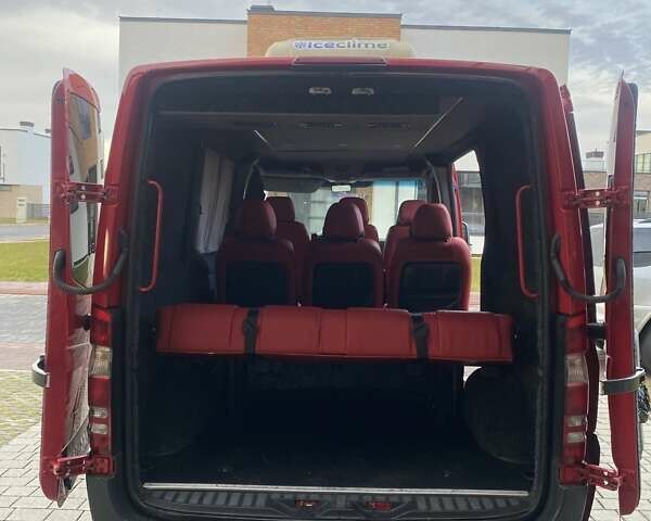 Красный Мерседес Sprinter, объемом двигателя 2.14 л и пробегом 315 тыс. км за 14999 $, фото 12 на Automoto.ua