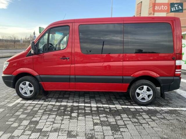 Красный Мерседес Sprinter, объемом двигателя 2.14 л и пробегом 315 тыс. км за 14999 $, фото 6 на Automoto.ua