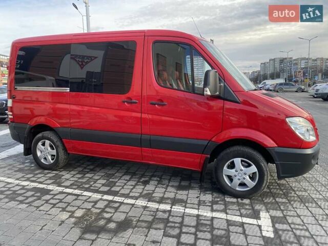 Красный Мерседес Sprinter, объемом двигателя 2.14 л и пробегом 315 тыс. км за 14999 $, фото 8 на Automoto.ua