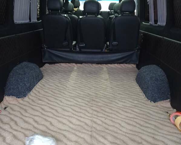Красный Мерседес Sprinter, объемом двигателя 0 л и пробегом 458 тыс. км за 22500 $, фото 7 на Automoto.ua