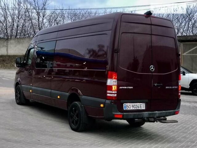 Красный Мерседес Sprinter, объемом двигателя 2.9 л и пробегом 337 тыс. км за 39500 $, фото 11 на Automoto.ua