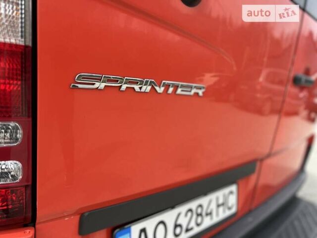 Червоний Мерседес Sprinter, об'ємом двигуна 2.1 л та пробігом 348 тис. км за 17500 $, фото 16 на Automoto.ua