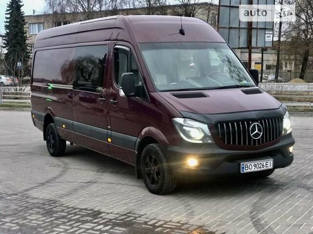 Червоний Мерседес Sprinter, об'ємом двигуна 2.9 л та пробігом 337 тис. км за 38900 $, фото 3 на Automoto.ua