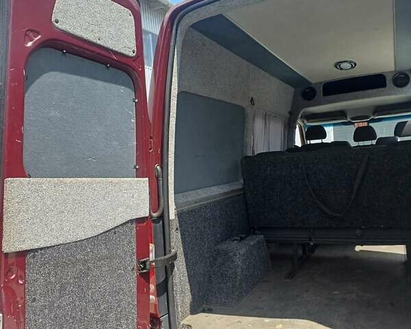 Красный Мерседес Sprinter, объемом двигателя 2.1 л и пробегом 292 тыс. км за 21500 $, фото 30 на Automoto.ua