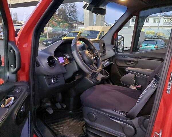 Красный Мерседес Sprinter, объемом двигателя 2.14 л и пробегом 255 тыс. км за 40000 $, фото 17 на Automoto.ua
