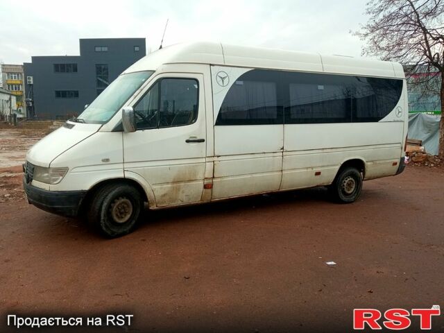 Мерседес Sprinter, объемом двигателя 24 л и пробегом 950 тыс. км за 3800 $, фото 10 на Automoto.ua