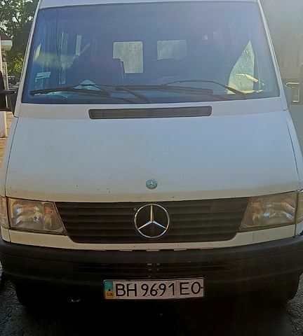 Мерседес Sprinter, объемом двигателя 2.9 л и пробегом 400 тыс. км за 8000 $, фото 3 на Automoto.ua
