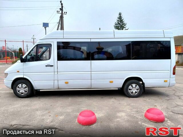 Мерседес Sprinter, объемом двигателя 2.9 л и пробегом 300 тыс. км за 8000 $, фото 2 на Automoto.ua