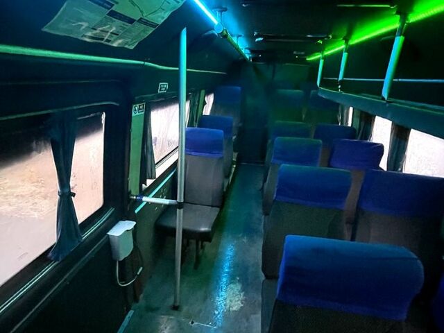 Мерседес Sprinter, объемом двигателя 29 л и пробегом 0 тыс. км за 6000 $, фото 8 на Automoto.ua