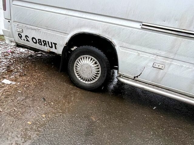 Мерседес Sprinter, объемом двигателя 29 л и пробегом 0 тыс. км за 6000 $, фото 5 на Automoto.ua