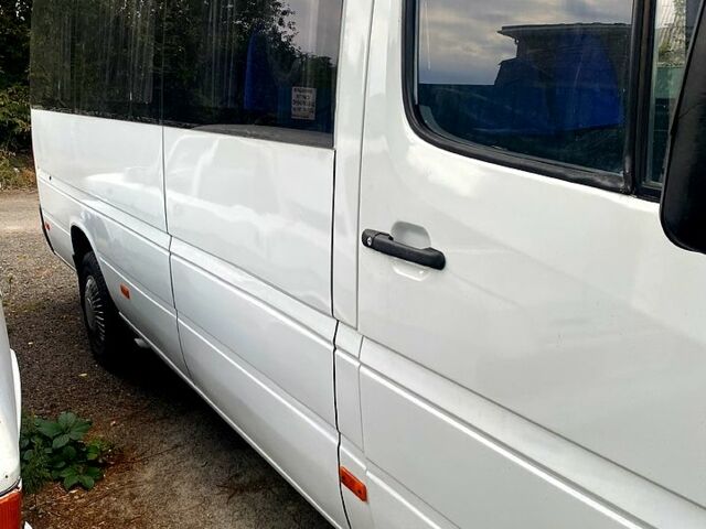 Мерседес Sprinter, объемом двигателя 2.9 л и пробегом 500 тыс. км за 8800 $, фото 1 на Automoto.ua